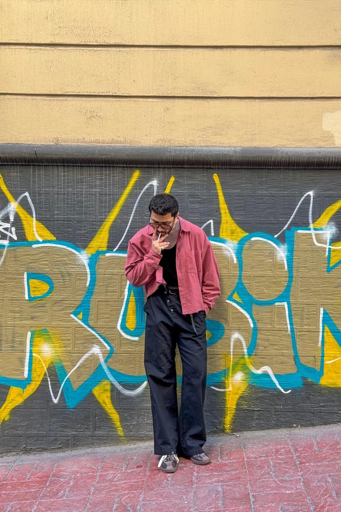 Mfahrioglu's fit featuring , 
