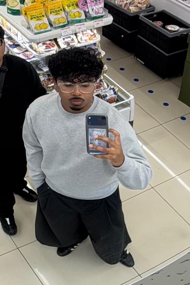 aanaskhan's fit featuring Uniqlo