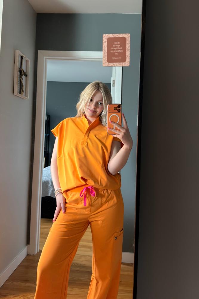 sarkaitlin's fit featuring Figs