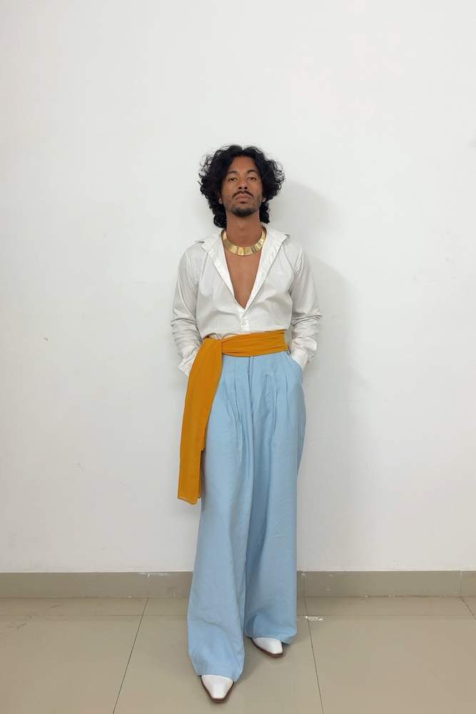 Barneyarc's review for Stradivarius Rustic wide-leg trousers with adjustable buttons in blue