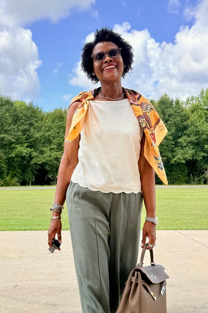 ToniTonyTone's fit featuring Hermes, DSW