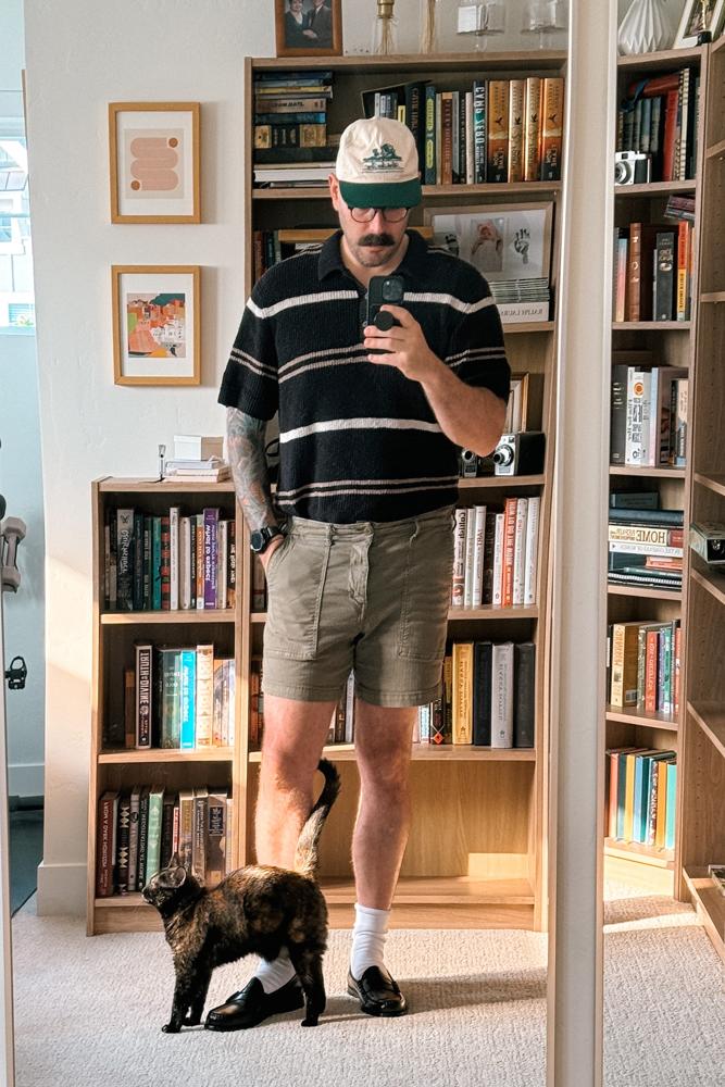 aardvark's fit featuring , 