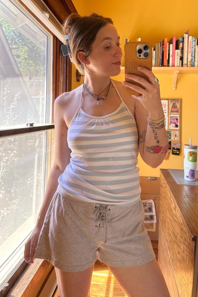 thriftbee's fit featuring GAP, No Brand