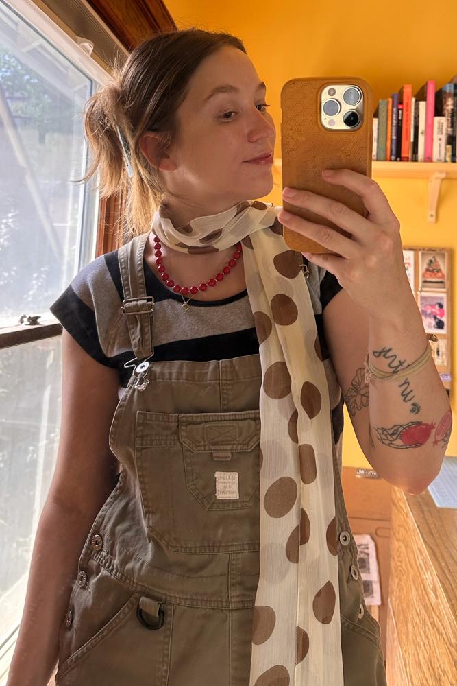 thriftbee's fit featuring No Brand, Justin Boots, Jones New York