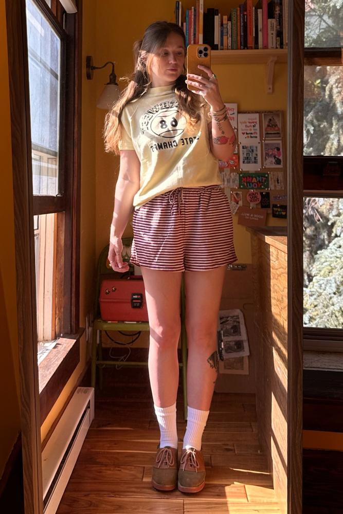 thriftbee's fit featuring Bass, No Brand