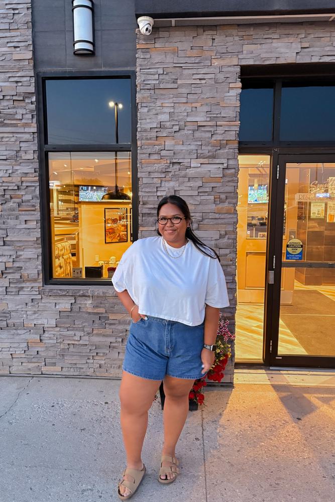 sydneycatherine's fit featuring Old Navy, SHEIN, Birkenstock, Kits Eyewear