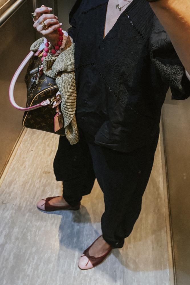 pelamarela's fit featuring Chanel, Louis Vuitton, Zara, Hand Crafted